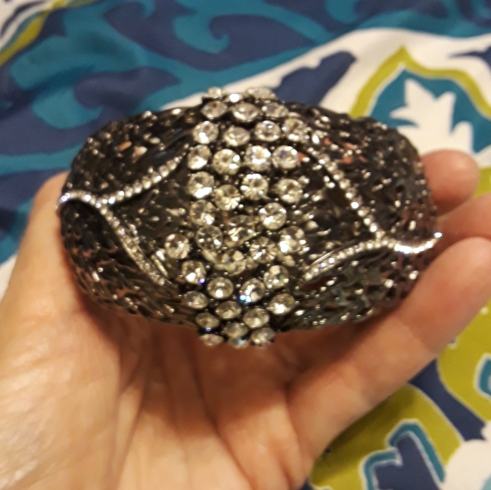 Boutique Purchase:Spectacular crystal and bracelet